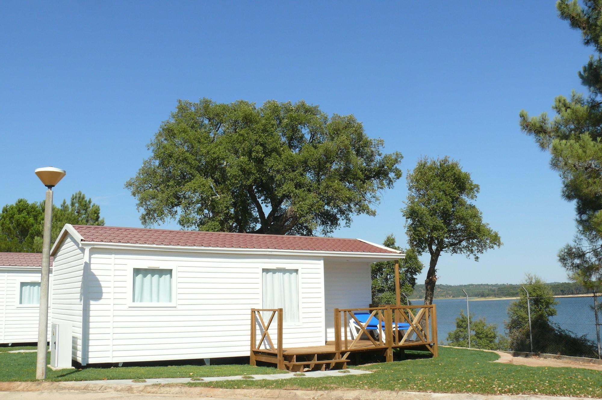 Parque De Campismo Orbitur Montargil Hotel Екстериор снимка