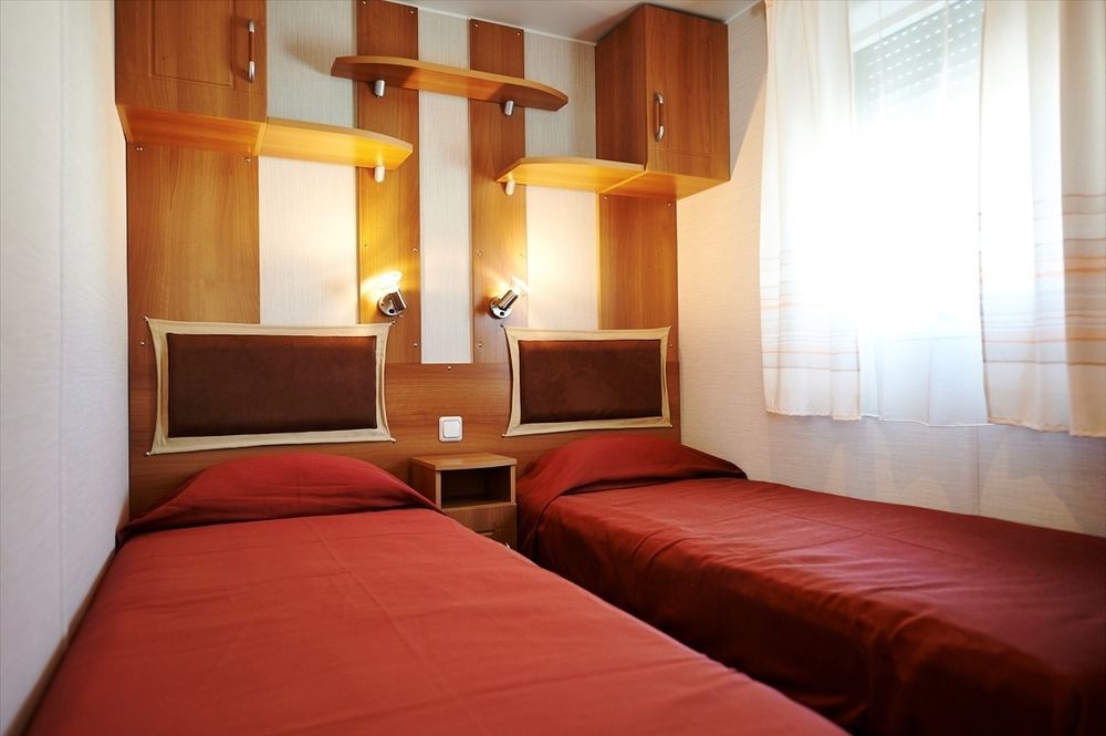 Parque De Campismo Orbitur Montargil Hotel Екстериор снимка