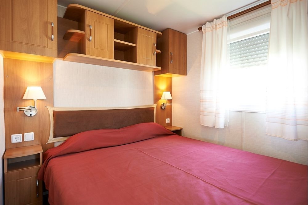 Parque De Campismo Orbitur Montargil Hotel Екстериор снимка