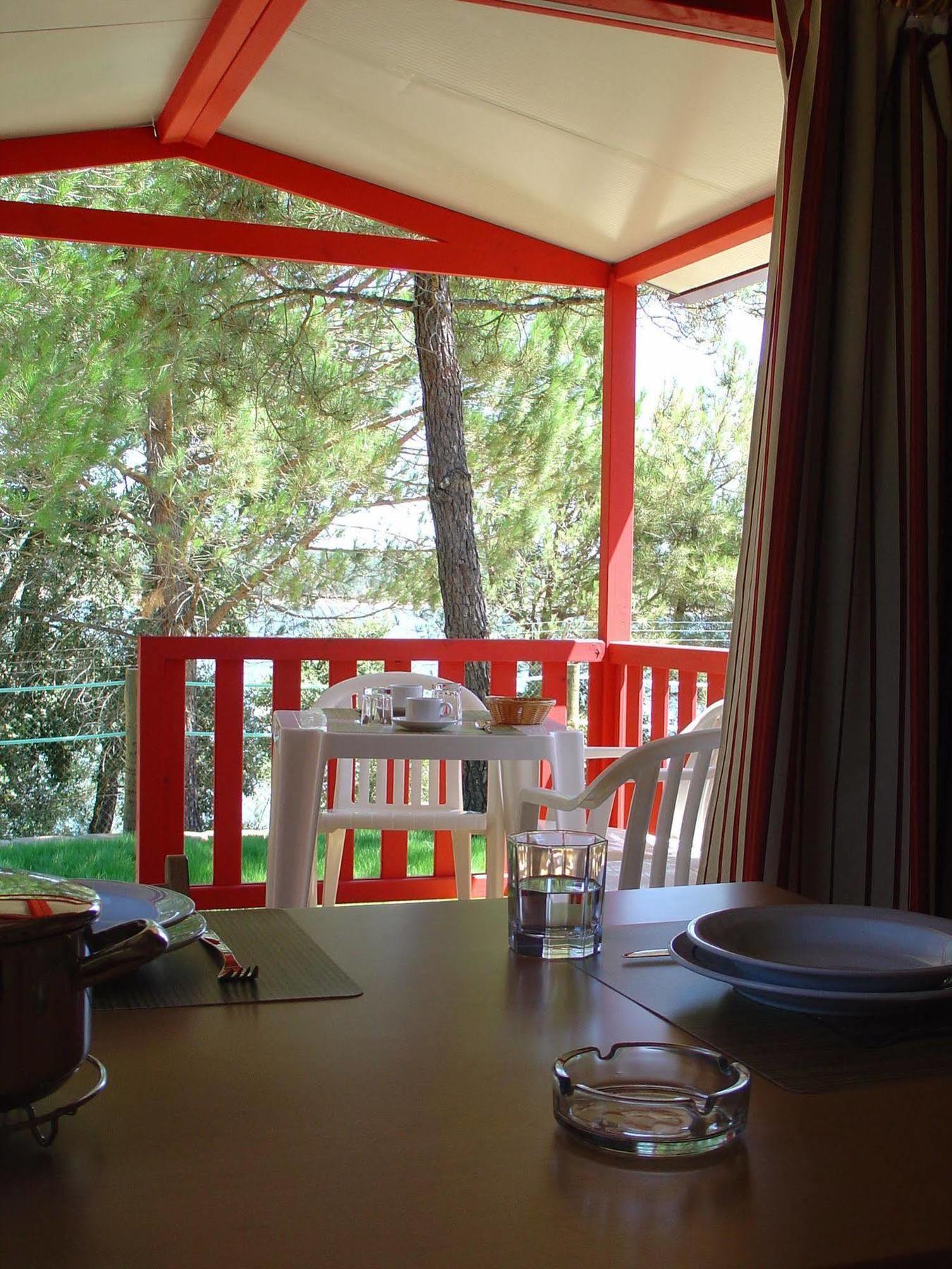 Parque De Campismo Orbitur Montargil Hotel Екстериор снимка