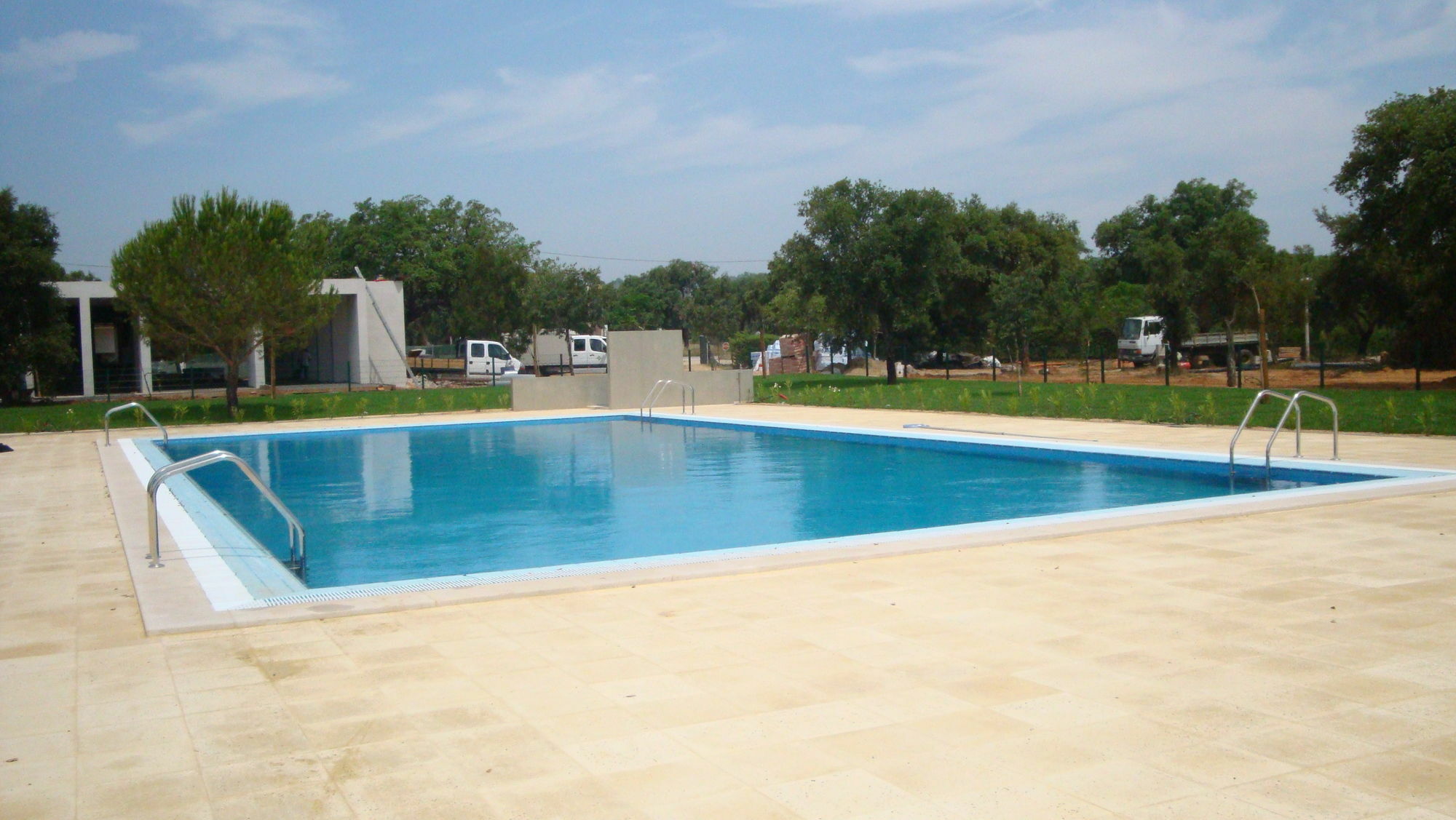 Parque De Campismo Orbitur Montargil Hotel Екстериор снимка